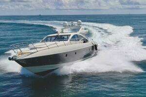 68-ft-Azimut-2011-68S-BOAT-Miami Beach Florida United States yacht for sale