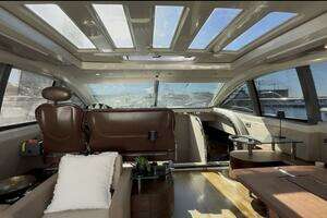 2011 Azimut 68S thumbnail 13