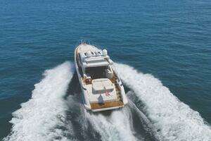 2011 Azimut 68S thumbnail 6