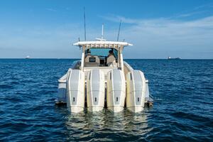 DEALERSHIP II Worth Avenue Yachts