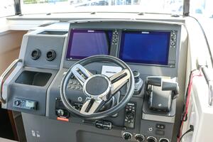 OCEAN THERAPY 40ft Nimbus Yacht For Sale