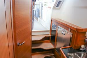 OCEAN THERAPY 40ft Nimbus Yacht For Sale