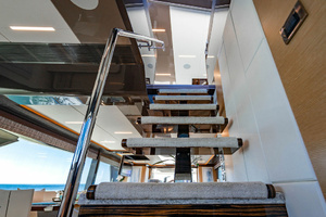 84FT (25.6M) OCEAN ALEXANDER