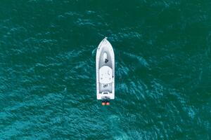 STILL DREAMIN 32ft Yellowfin Yacht For Sale