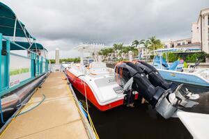 STILL DREAMIN 32ft Yellowfin Yacht For Sale