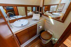 2016 Palm Beach Motor Yachts PB50 thumbnail 74