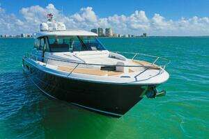 2023 Tiara Yachts EX 60 thumbnail 9
