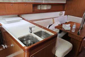 Martine 34ft Beneteau Yacht For Sale
