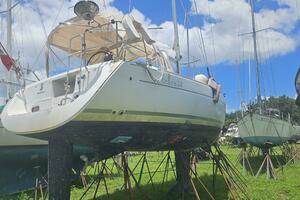 Martine 34ft Beneteau Yacht For Sale
