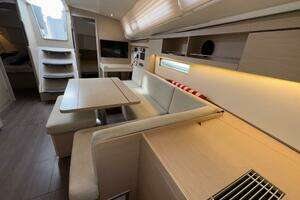2022 Beneteau Oceanis 40.1 thumbnail 24