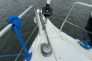 2022 Beneteau Oceanis 40.1 thumbnail 22