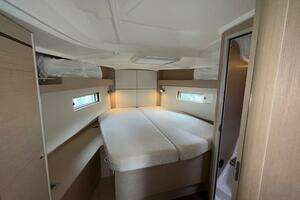 2022 Beneteau Oceanis 40.1 thumbnail 42