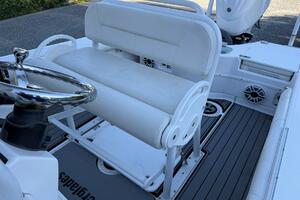24ft Everglades Yacht For Sale