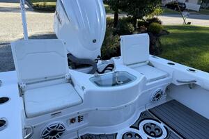 24ft Everglades Yacht For Sale
