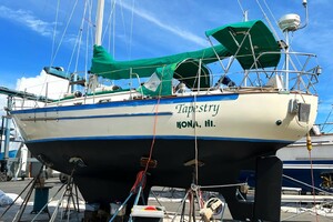 TAPESTRY 34ft Pacific Seacraft Yacht For Sale