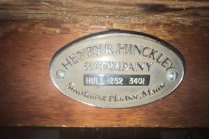 34ft Hinckley Yacht For Sale