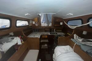 34ft Hinckley Yacht For Sale