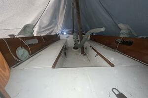 34ft Hinckley Yacht For Sale