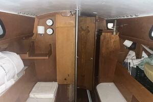 34ft Hinckley Yacht For Sale