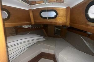 34ft Hinckley Yacht For Sale