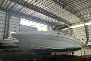 32ft Sea Ray Yacht For Sale