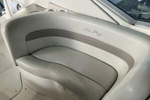 32ft Sea Ray Yacht For Sale
