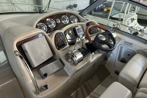 32ft Sea Ray Yacht For Sale