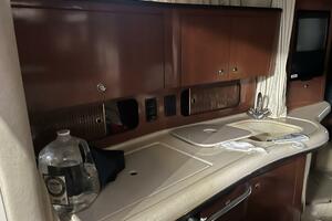 32ft Sea Ray Yacht For Sale