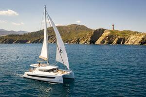 Catamaran Bali 4.2