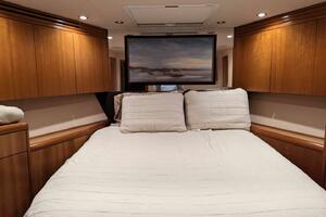 68FT (20.9M) HATTERAS