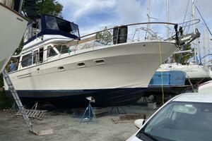 40' Kha Shing hauled out1