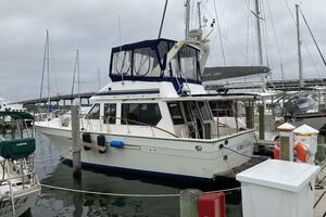 40' Kha Shing port aft profile2