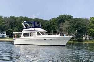 40' Khas Shing starboard profile2