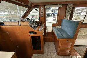 1989 Kha Shing 40 Sedan thumbnail 49