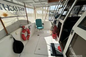 40' Kha Shing aftdeck port