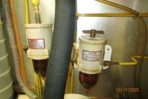 40' Kha Shing port Racor fuel filter