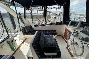 40' Kha Shing flybridge port