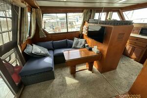 40' Kha Shing salon port