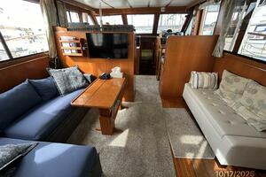 40' Kha Shing salon forward