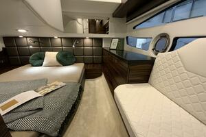 Custom Order Your 33 HT 33ft Cobrey Yacht For Sale