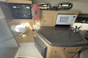 Mad Fish 28ft Boston Whaler Yacht For Sale