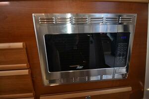 Channel Surfer 28ft Cutwater Yacht For Sale
