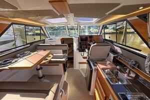 Channel Surfer 28ft Cutwater Yacht For Sale