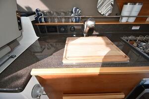 Channel Surfer 28ft Cutwater Yacht For Sale