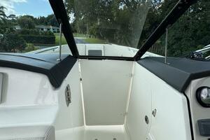 23ft Boston Whaler Yacht For Sale