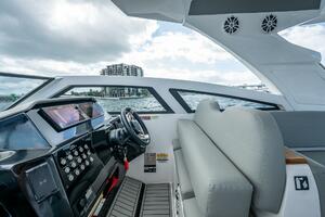 XURU 34ft NX Boats Yacht For Sale