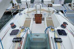 1996 Beneteau 42s7 thumbnail 26