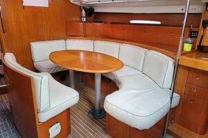 1996 Beneteau 42s7 thumbnail 34