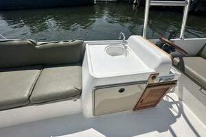 VENETIAN VISION 2 24ft Custom Yacht For Sale