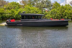 37ft Brabus Yacht For Sale